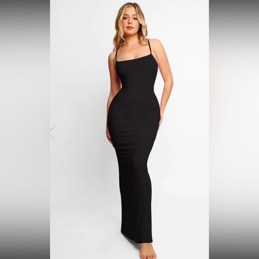 POPILUSH Built-In Shapewear Maxi Lounge Dress in Black